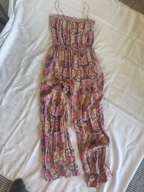 Women’s Pink Floral Print Strap Jumpsuit